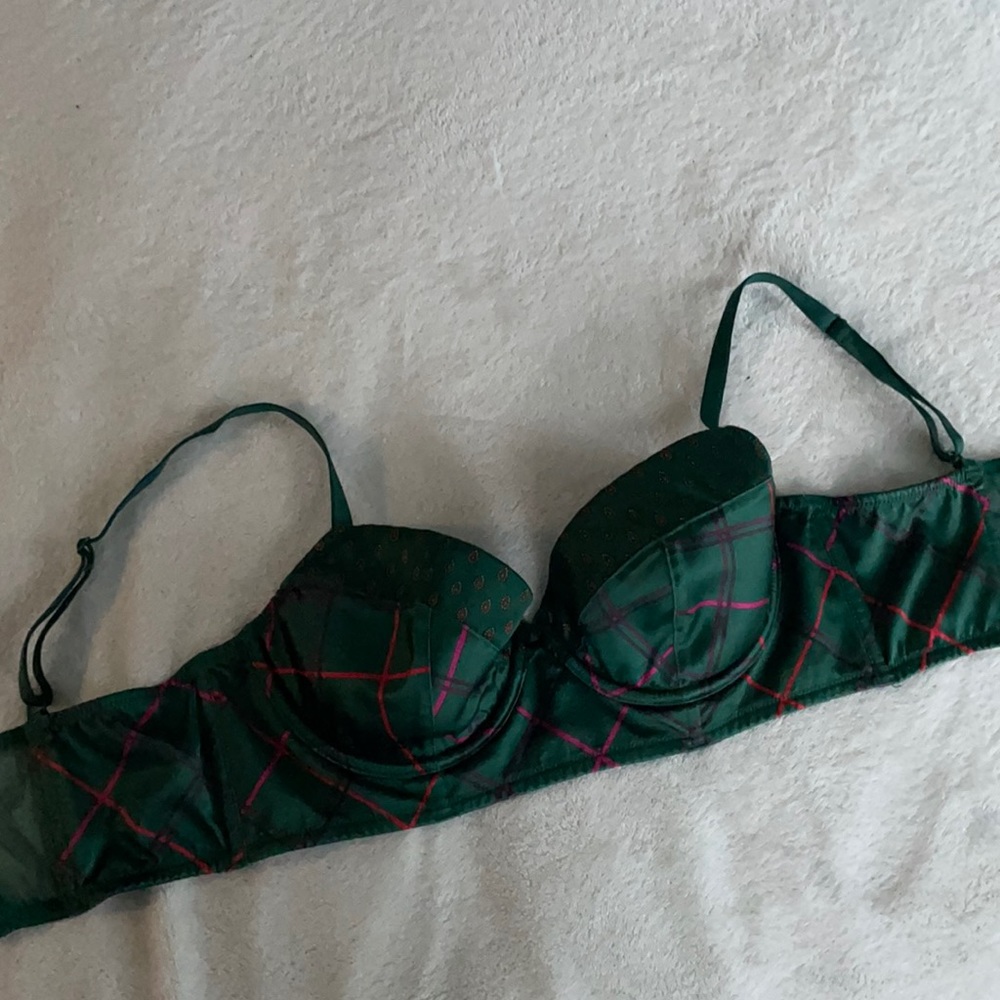 Bra